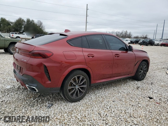 2021 BMW X6 sDrive40i z VIN 5UXCY4C01M9G08122, wystawiony jako Copart lot #44947865 z przebiegiem 90 011 mil mil oraz Szkody całkowita. Historia ofert i sprzedaży dostępna na DreamBid. Obrazek 3.