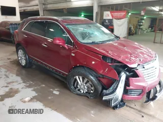 2017 Cadillac XT5 Platinum AWD z VIN 1GYKNFRS3HZ138912, wystawiony jako IAAI lot #42023747 z przebiegiem 168 683 mil mil oraz . Historia ofert i sprzedaży dostępna na DreamBid. Obrazek 1.