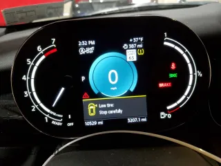 2024 MINI Convertible Cooper S с VIN WMW43DL06R3S17556, выставлен на аукционе Copart как лот 88520075 с пробегом 10 529 миль миль и Списание • Salvage title. История ставок и продаж доступна на DreamBid. Изображение 9.