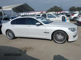 2015 BMW 7 Series 750Li with VIN WBAYE8C52FD785162, listed as a IAAI auction lot 42121389 with 88,783 mi miles and . Bid and sale history available at DreamBid. Image 13.