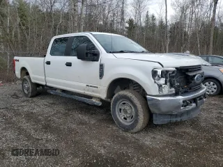 2017 Ford F-350 Platinum z VIN 1FT8W3BT4HEE75790, wystawiony jako Copart lot #53556105 z przebiegiem 546 574 mil mil oraz Szkoda całkowita • Salvage title. Historia ofert i sprzedaży dostępna na DreamBid. Obrazek 4.