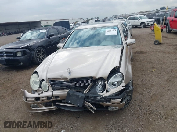 2005 Mercedes-Benz E-Class 3.2L with VIN WDBUF65J25A614469, listed as a IAAI auction lot 41521864 with 90,403 mi miles. Bid and sale history available at carsss.com. Image 12.