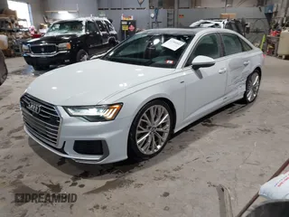2019 Audi A6 Prestige with VIN WAUM2AF27KN026348, listed as a IAAI auction lot 41380885 with 66,272 mi miles. Bid and sale history available at carsss.com. Image 17.