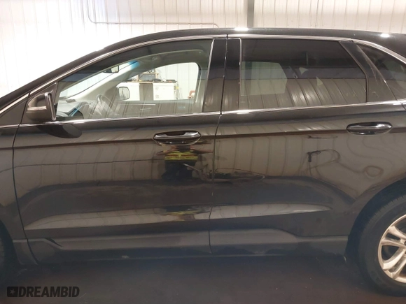 2015 Ford Edge SEL with VIN 2FMTK4J86FBB42312, listed as a IAAI auction lot 41749560 with 130,130 mi miles. Bid and sale history available at carsss.com. Image 14.