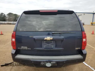 2008 Chevrolet Suburban Commercial with VIN 1GNFC16098R142909, listed as a Copart auction lot 86202704 with 234,876 mi miles and Clean Title. Bid and sale history available at carsss.com. Image 6.