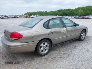 2004 Ford Taurus SES z VIN 1FAFP55S04G154644, wystawiony jako IAAI lot #42297704 z przebiegiem 155 736 mil mil oraz . Historia ofert i sprzedaży dostępna na DreamBid. Obrazek 6.