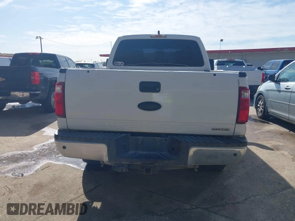 2012 Ford F-250 XL z VIN 1FT7X2B65CEA15950, wystawiony jako IAAI lot #41786771 z przebiegiem 306 477 mil mil oraz . Historia ofert i sprzedaży dostępna na DreamBid. Obrazek 16.