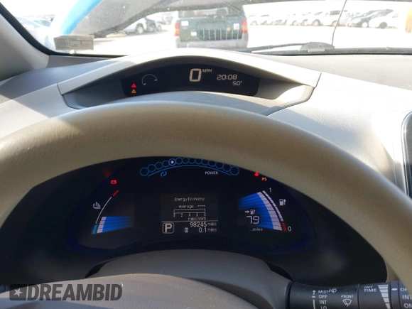 2011 Nissan LEAF SL-e with VIN JN1AZ0CP8BT005373, listed as a IAAI auction lot 41892292 with 98,245 mi miles. Bid and sale history available at carsss.com. Image 7.