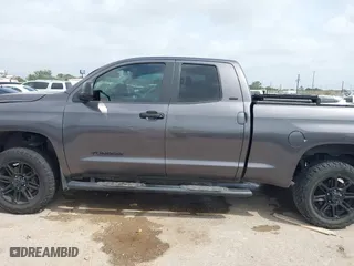 2018 Toyota Tundra 2WD SR with VIN 5TFRM5F15JX133905, listed as a IAAI auction lot 41963831 with 90,318 mi miles. Bid and sale history available at carsss.com. Image 14.