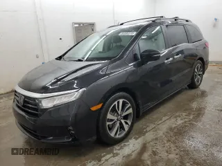2022 Honda Odyssey Touring z VIN 5FNRL6H88NB051038, wystawiony jako Copart lot #56995315 z przebiegiem 108 534 mil mil oraz Szkoda całkowita • Salvage title. Historia ofert i sprzedaży dostępna na DreamBid. Obrazek 1.