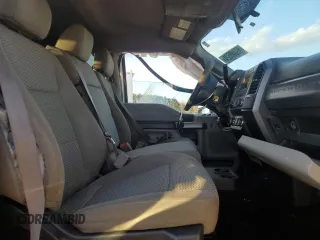 2019 Ford F-350 XL с VIN 1FT8W3DT1KED75263, выставлен на аукционе Copart как лот 82898524 с пробегом 131 107 миль миль и Списание • Salvage title. История ставок и продаж доступна на DreamBid. Изображение 7.