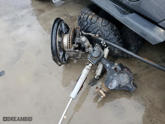 2018 Jeep Wrangler JK Unlimited Altitude with VIN 1C4BJWEG7JL803659, listed as a Copart auction lot 86580704 with 0 mi miles and Salvage Title. Bid and sale history available at carsss.com. Image 13.