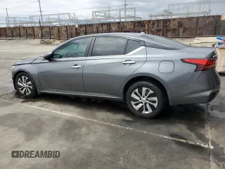 2020 Nissan Altima 2.5 S with VIN 1N4BL4BV7LN312183, listed as a Copart auction lot 57965844 with 124,635 mi miles and Salvage Title. Bid and sale history available at carsss.com. Image 2.