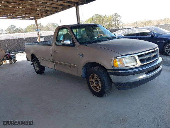 1998 Ford F-150 Standard with VIN 1FTZF1768WNA89026, listed as a IAAI auction lot 41673720 with 140,505 mi miles. Bid and sale history available at carsss.com. Image 1.