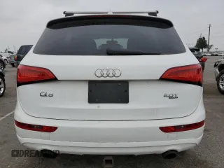 2014 Audi Q5 Premium z VIN WA1CFAFP5EA074239, wystawiony jako Copart lot #58604605 z przebiegiem 125 914 mil mil oraz Czysty tytuł • Clean title. Historia ofert i sprzedaży dostępna na DreamBid. Obrazek 6.