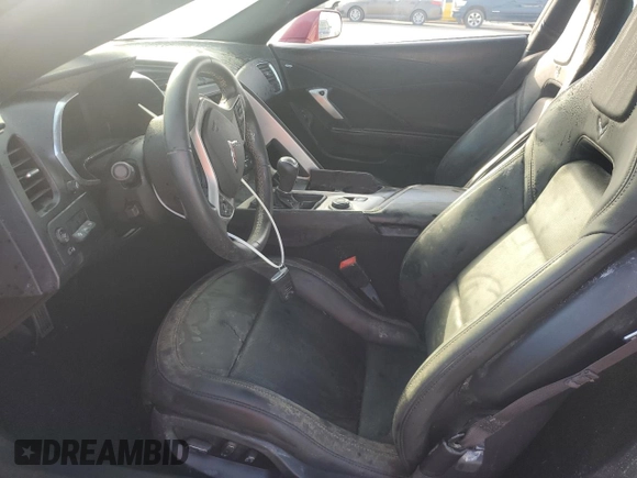 2015 Chevrolet Corvette Z51 2LT z VIN 1G1YJ2D79F5109676, wystawiony jako Copart lot #75952144 z przebiegiem Nie podano mil oraz Szkoda całkowita • Salvage title. Historia ofert i sprzedaży dostępna na DreamBid. Obrazek 7.