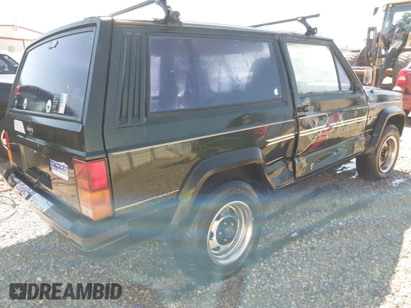 1996 Jeep Cherokee z VIN 1J4FT27S2TL147793, wystawiony jako IAAI lot #41568265 z przebiegiem 223 742 mil mil oraz . Historia ofert i sprzedaży dostępna na DreamBid. Obrazek 4.