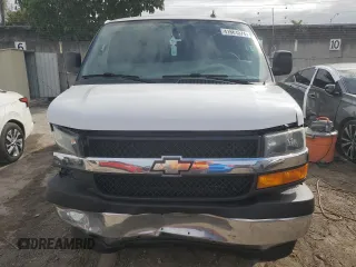 2018 Chevrolet Express Cargo Van with VIN 1GCWGAFP6J1212557, listed as a Copart auction lot 41861574 with 217,664 mi miles and Non Repairable. Bid and sale history available at carsss.com. Image 5.