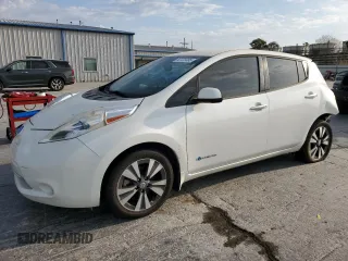 2015 Nissan LEAF SV with VIN 1N4AZ0CP2FC305774, listed as a Copart auction lot 50722495 with 64,142 mi miles and Salvage Title. Bid and sale history available at carsss.com. Image 1.
