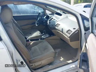 2008 Honda Civic LX with VIN 2HGFA16568H337328, listed as a IAAI auction lot 42110705 with 188,115 mi miles and . Bid and sale history available at DreamBid. Image 5.