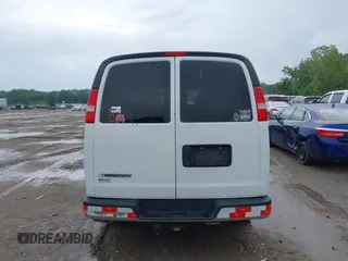 2020 Chevrolet Express Passenger LT with VIN 1GAZGPFG0L1206409, listed as a IAAI auction lot 42489455 with 114,452 mi miles and . Bid and sale history available at DreamBid. Image 16.