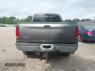 2004 Ford Super Duty F-250 XL with VIN 1FTNW21P04EB47357, listed as a IAAI auction lot 42147892 with 161,688 mi miles. Bid and sale history available at carsss.com. Image 16.