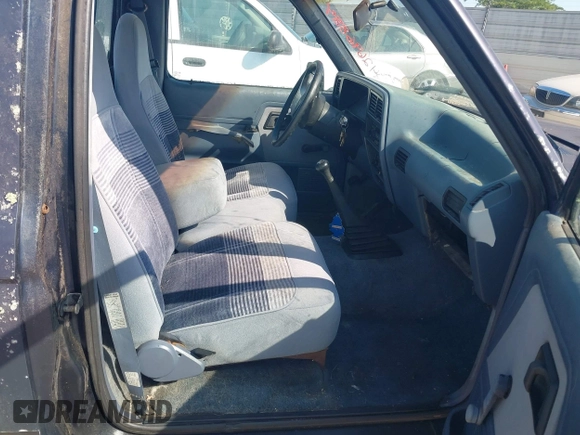 1992 Ford Ranger with VIN 1FTCR10U9NUA79454, listed as a IAAI auction lot 42696884 with 18,860 mi miles and . Bid and sale history available at DreamBid. Image 5.