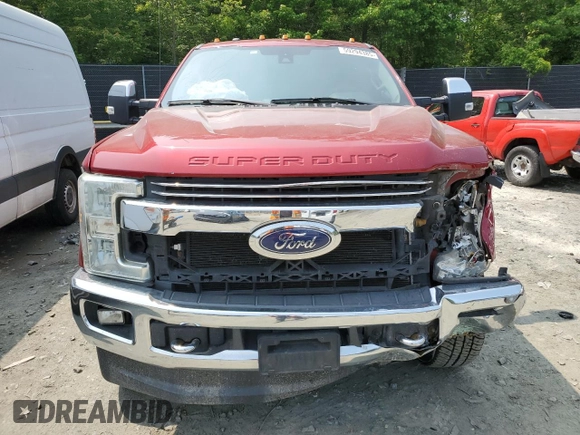 2017 Ford F-350 Platinum z VIN 1FT8W3BTXHEC39144, wystawiony jako Copart lot #59294385 z przebiegiem 171 556 mil mil oraz Szkoda całkowita • Salvage title. Historia ofert i sprzedaży dostępna na DreamBid. Obrazek 5.