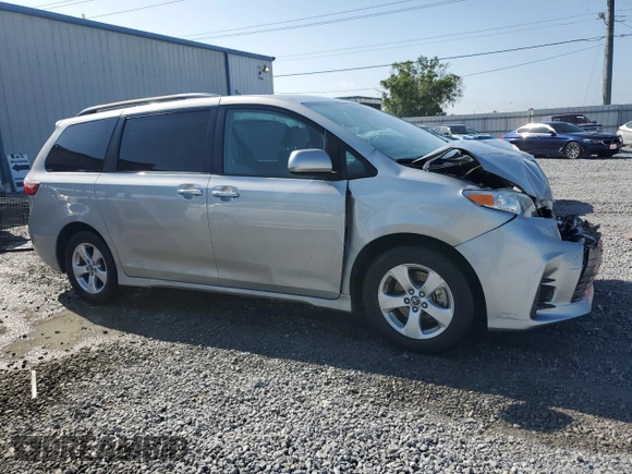 2019 Toyota Sienna LE Auto Access Seat with VIN 5TDKZ3DC9KS990733, listed as a Copart auction lot 51219635 with 87,644 mi miles and Non Repairable. Bid and sale history available at DreamBid. Image 4.