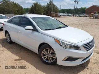 2017 Hyundai Sonata 2.4L z VIN 5NPE24AF3HH585942, wystawiony jako IAAI lot #42091264 z przebiegiem 70 979 mil mil oraz . Historia ofert i sprzedaży dostępna na DreamBid. Obrazek 1.