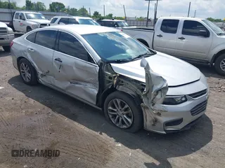 2018 Chevrolet Malibu LT with VIN 1G1ZD5ST4JF117541, listed as a IAAI auction lot 42128503 with 218,418 mi miles and . Bid and sale history available at DreamBid. Image 1.