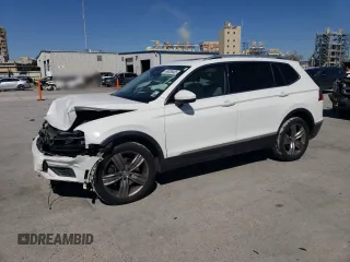 2018 Volkswagen Tiguan SEL Premium with VIN 3VV5B7AX5JM026002, listed as a Copart auction lot 46036485 with 99,492 mi miles and Salvage Title. Bid and sale history available at DreamBid. Image 1.