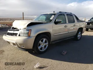 2007 Chevrolet Avalanche LTZ z VIN 3GNFK12337G179505, wystawiony jako Copart lot #45226985 z przebiegiem Nie podano mil oraz Szkody całkowita. Historia ofert i sprzedaży dostępna na DreamBid. Obrazek 1.