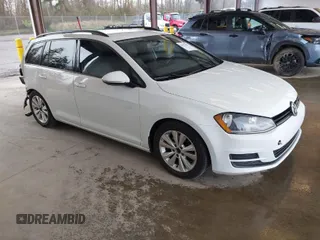 2017 Volkswagen Golf SportWagen S with VIN 3VW017AU7HM542838, listed as a IAAI auction lot 41933857 with 87,573 mi miles. Bid and sale history available at carsss.com. Image 1.