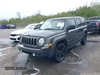 2015 Jeep Patriot Sport z VIN 1C4NJPBA9FD209708, wystawiony jako IAAI lot #41884875 z przebiegiem 201 699 mil mil oraz . Historia ofert i sprzedaży dostępna na DreamBid. Obrazek 17.