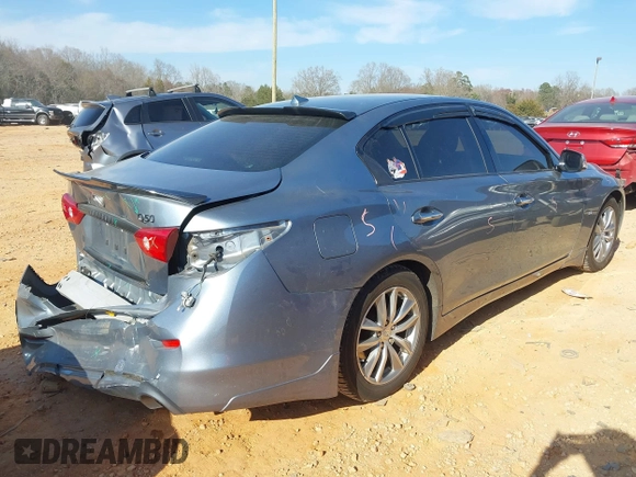 2015 Infiniti Q50 Premium with VIN JN1BV7AP2FM336977, listed as a IAAI auction lot 41782699 with 103,031 mi miles. Bid and sale history available at carsss.com. Image 4.