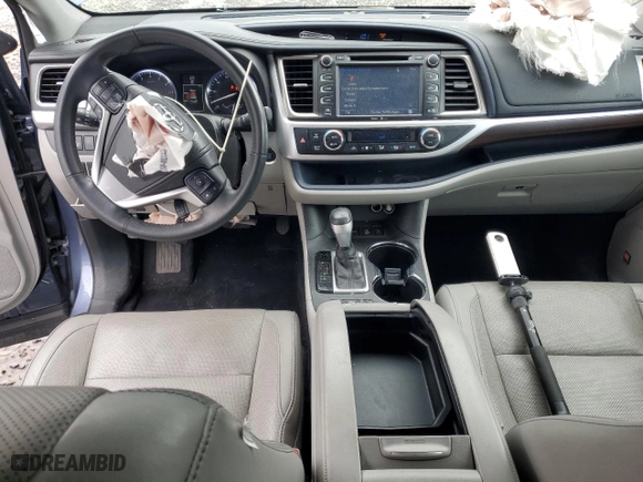 2015 Toyota Highlander Limited with VIN 5TDDKRFH2FS091324, listed as a Copart auction lot 49255995 with 87,679 mi miles and Salvage Title. Bid and sale history available at carsss.com. Image 8.