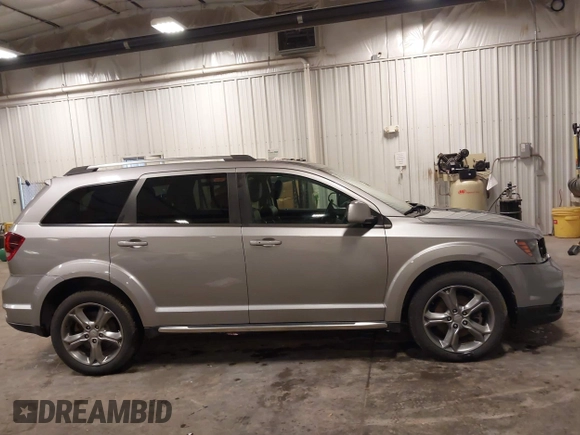 2017 Dodge Journey Crossroad Plus с VIN 3C4PDDGGXHT595340, выставлен на аукционе IAAI как лот 42523860 с пробегом 140 620 миль миль и . История ставок и продаж доступна на DreamBid. Изображение 13.