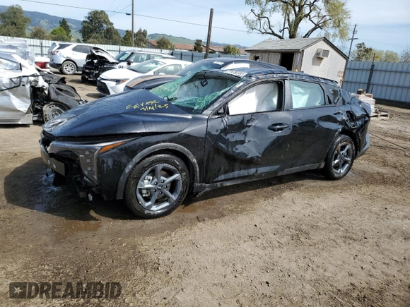 2025 Kia K4 LXS with VIN 3KPFT4DE3SE077924, listed as a Copart auction lot 50257455 with 0 mi miles and Non Repairable. Bid and sale history available at carsss.com. Image 1.