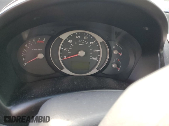 2005 Hyundai Tucson GLS with VIN KM8JN12D95U051374, listed as a Copart auction lot 73854704 with 0 mi miles and Salvage Title. Bid and sale history available at carsss.com. Image 9.