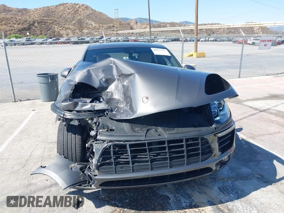 2018 Porsche Macan with VIN WP1AA2A51JLB21481, listed as a IAAI auction lot 42750163 with 29,339 mi miles and . Bid and sale history available at DreamBid. Image 6.