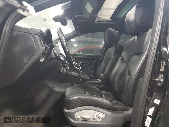 2016 Porsche Macan S with VIN WP1AB2A56GLB45765, listed as a Copart auction lot 57125575 with 102,307 mi miles and Salvage title. Bid and sale history available at DreamBid. Image 7.