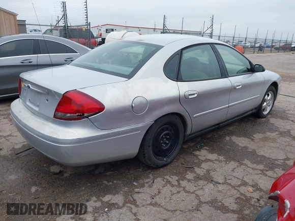 2006 Ford Taurus SE z VIN 1FAFP53U26A234490, wystawiony jako IAAI lot #42125983 z przebiegiem 173 686 mil mil oraz . Historia ofert i sprzedaży dostępna na DreamBid. Obrazek 4.