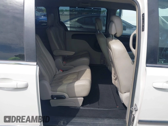 2012 Chrysler Town & Country Touring L with VIN 2C4RC1CG7CR156415, listed as a IAAI auction lot 42045371 with 233,306 mi miles and . Bid and sale history available at carsss.com. Image 8.