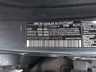2011 Mercedes-Benz C-Class C 300 Sport with VIN WDDGF5EBXBR164655, listed as a IAAI auction lot 41904858 with 149,854 mi miles. Bid and sale history available at carsss.com. Image 9.