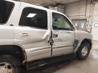 2004 GMC Yukon SLT with VIN 1GKEK13TX4J155865, listed as a IAAI auction lot 41758663 with 281,531 mi miles. Bid and sale history available at carsss.com. Image 17.