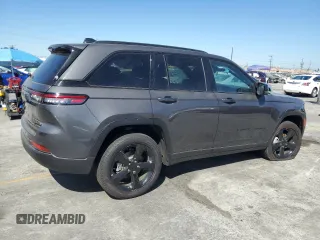 2024 Jeep Grand Cherokee Limited z VIN 1C4RJHBG2RC238800, wystawiony jako Copart lot #64044345 z przebiegiem 4 890 mil mil oraz Czysty tytuł • Clean title. Historia ofert i sprzedaży dostępna na DreamBid. Obrazek 3.
