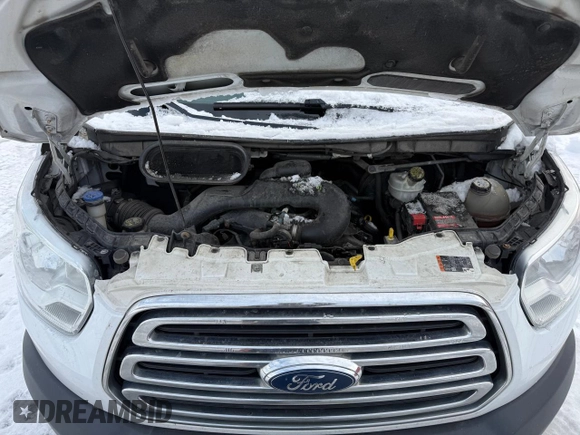 2015 Ford Transit Cargo with VIN 1FTNR1ZM2FKA76856, listed as a Copart auction lot 52003535 with 200,745 mi miles and Clean title. Bid and sale history available at DreamBid. Image 7.