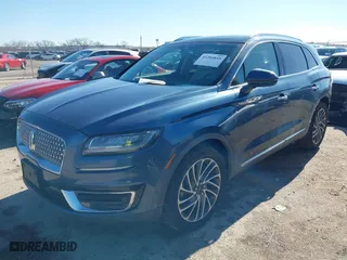 2019 Lincoln Nautilus Reserve with VIN 2LMPJ6LP3KBL51283, listed as a IAAI auction lot 41204810 with 91,184 mi miles. Bid and sale history available at carsss.com. Image 18.