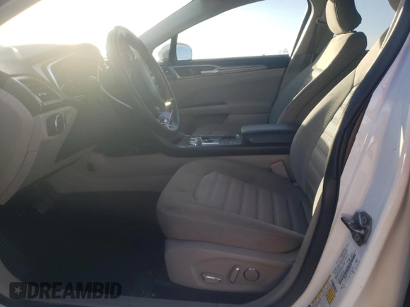 2018 Ford Fusion Hybrid SE with VIN 3FA6P0LU5JR262611, listed as a Copart auction lot 69507512 with 98,252 mi miles. Bid and sale history available at carsss.com. Image 7.